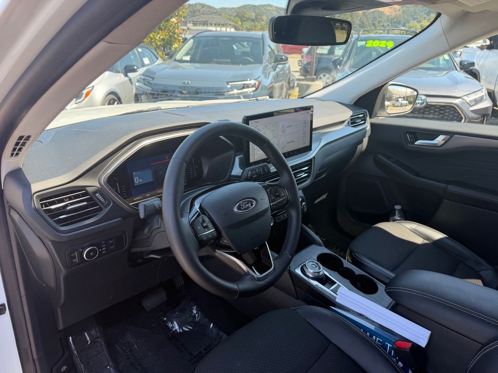 Used 2024 Ford Escape Plug-In Hybrid SUV