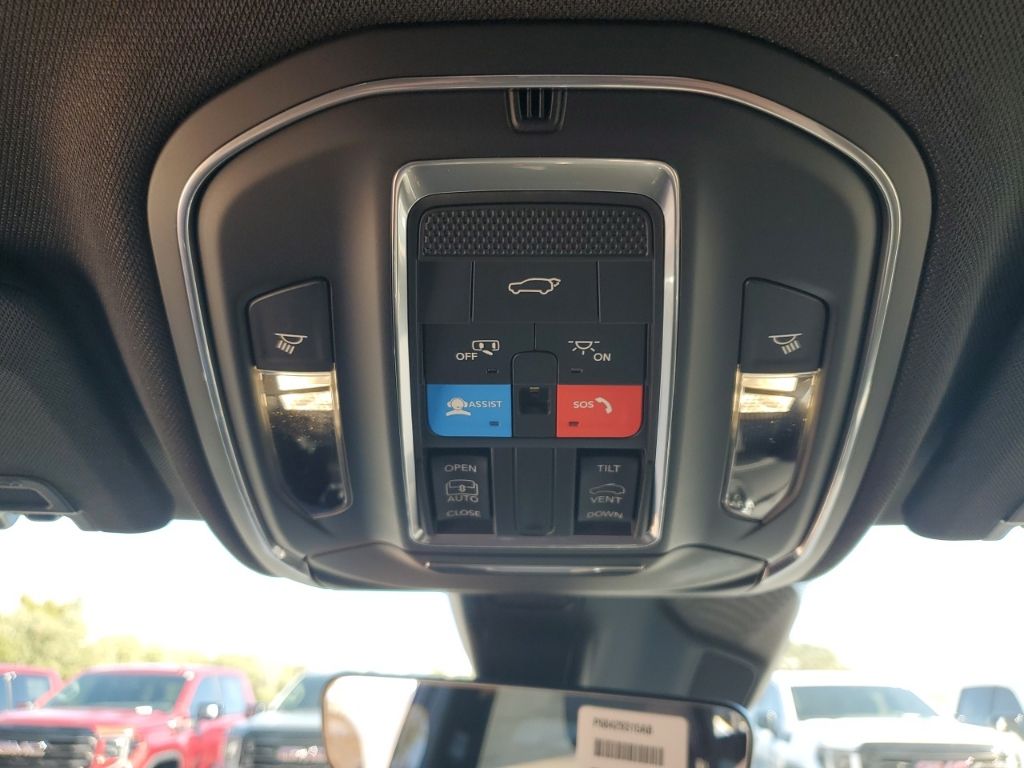 New Car 2025 Jeep Grand Cherokee  For Sale Under $50,000 In Austin, Texas