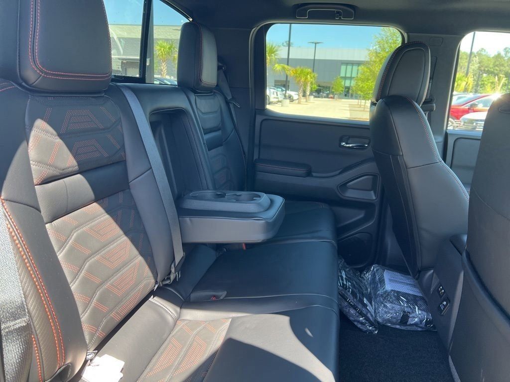 2025 Boulder Gray Pearl Nissan Frontier PRO-4X 4X4 Truck
