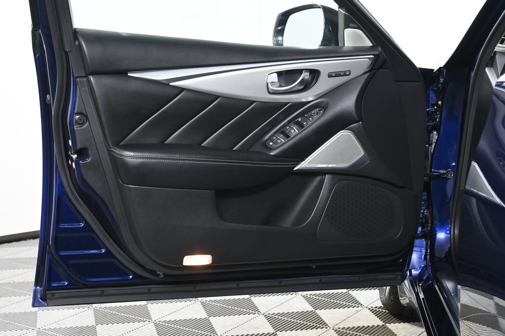 Thumbnail: 2022 INFINITI Q50 - 28