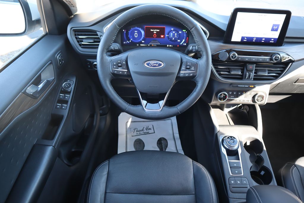 Thumbnail: 2020 Ford Escape - 10