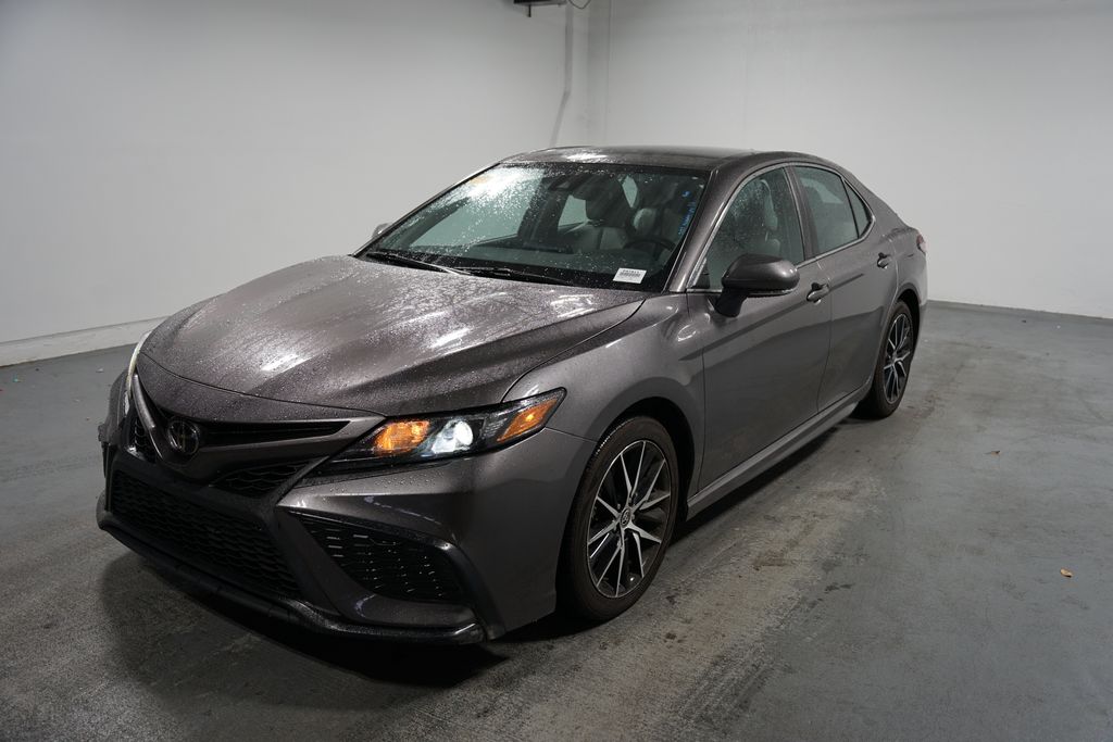 2022 Toyota Camry SE -
                Duluth, GA