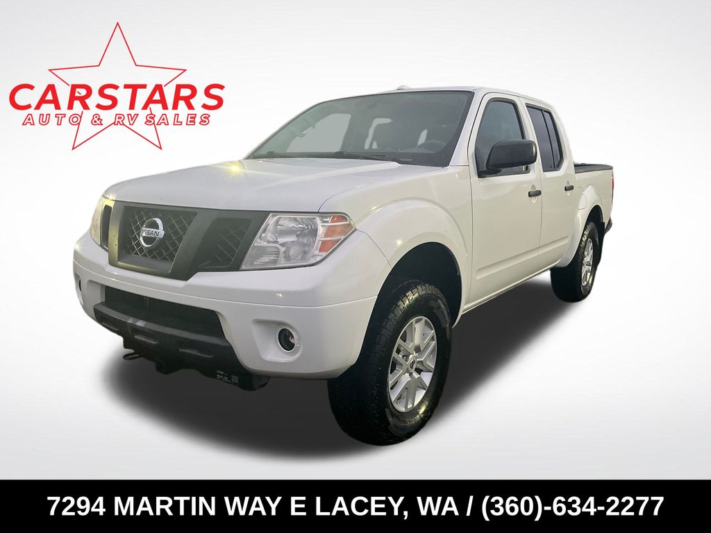 2017 Nissan Frontier SV V6 Crew Cab 4WD