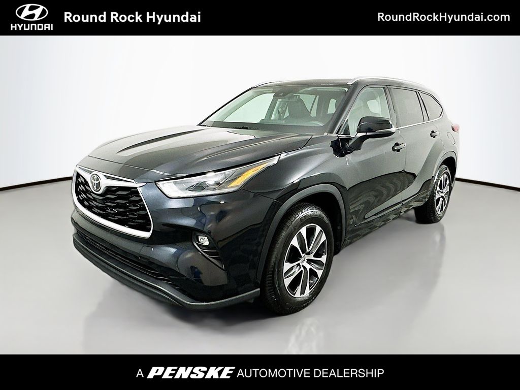 2021 Toyota Highlander XLE -
                Round Rock, TX