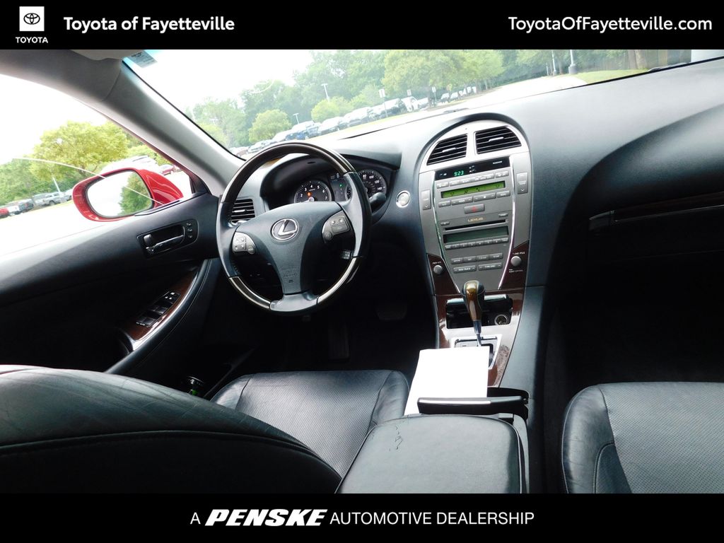 Thumbnail: 2010 Lexus ES - 7