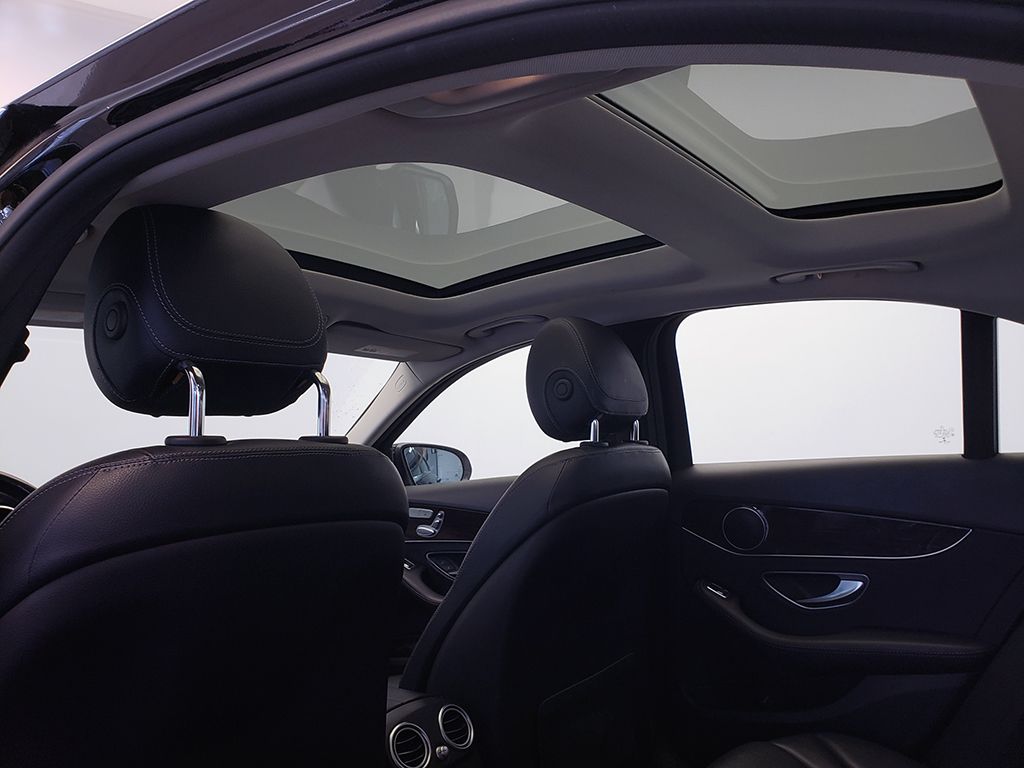 Thumbnail: 2017 Mercedes-Benz C-Class - 22