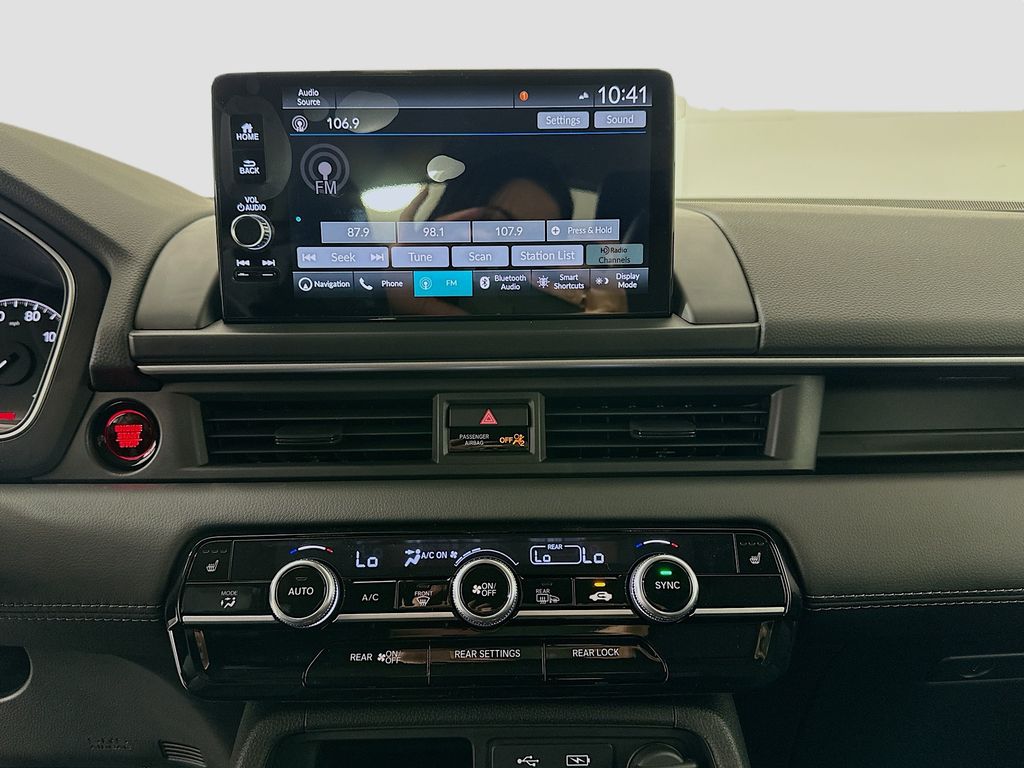 Thumbnail: 2025 Honda Pilot - 11