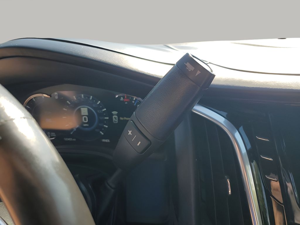Used Car 2020 Cadillac Escalade  Platinum Edition For Sale Under $35,000 In Austin, Texas