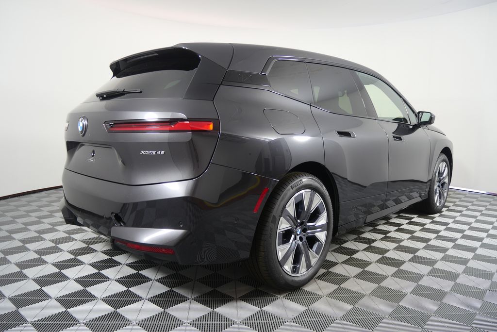 2026 BMW iX  3