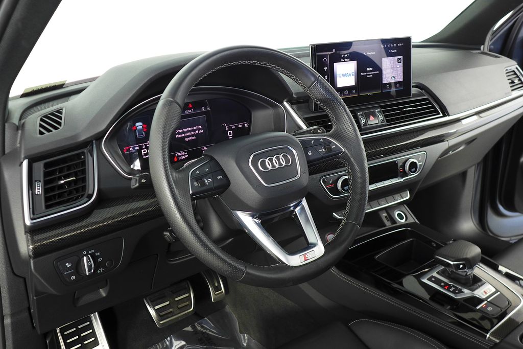 Thumbnail: 2022 Audi SQ5 - 30