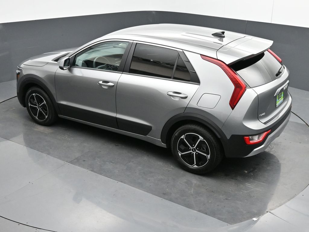 2023 Kia Niro LX