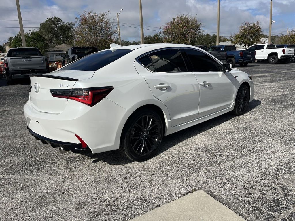 2021 Acura ILX Premium and A-SPEC Packages 4