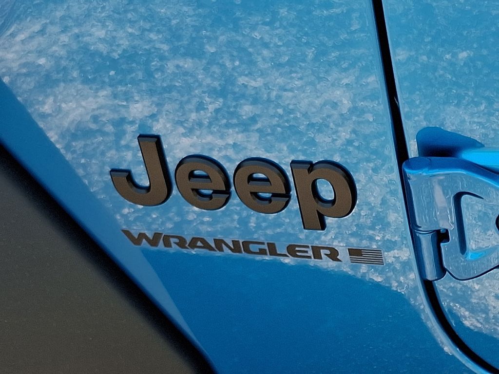New 2026 Jeep Wrangler SUV