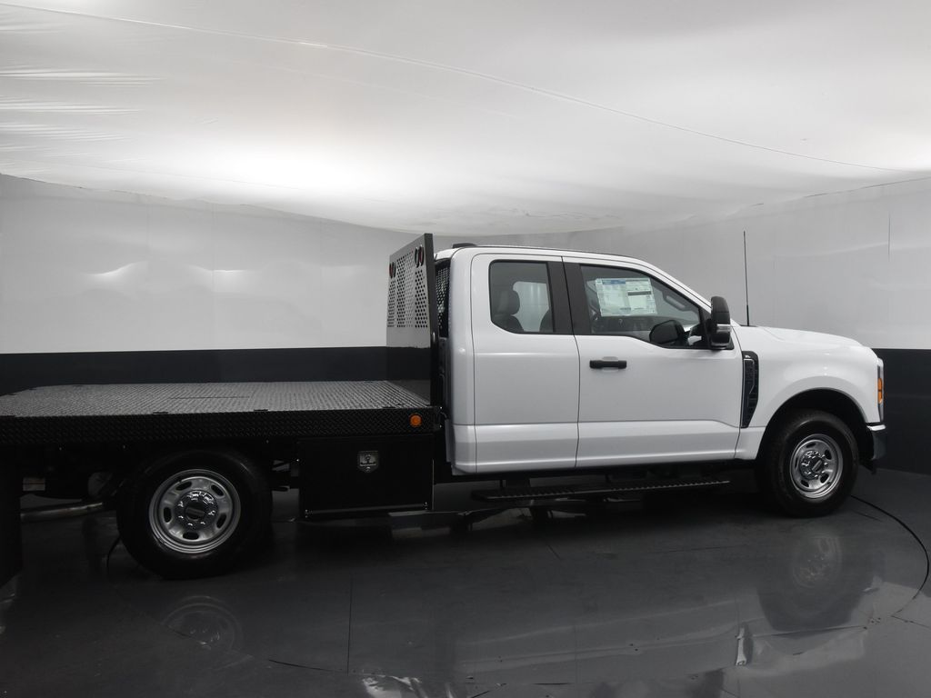 2023 Ford F-350 Super Duty XL