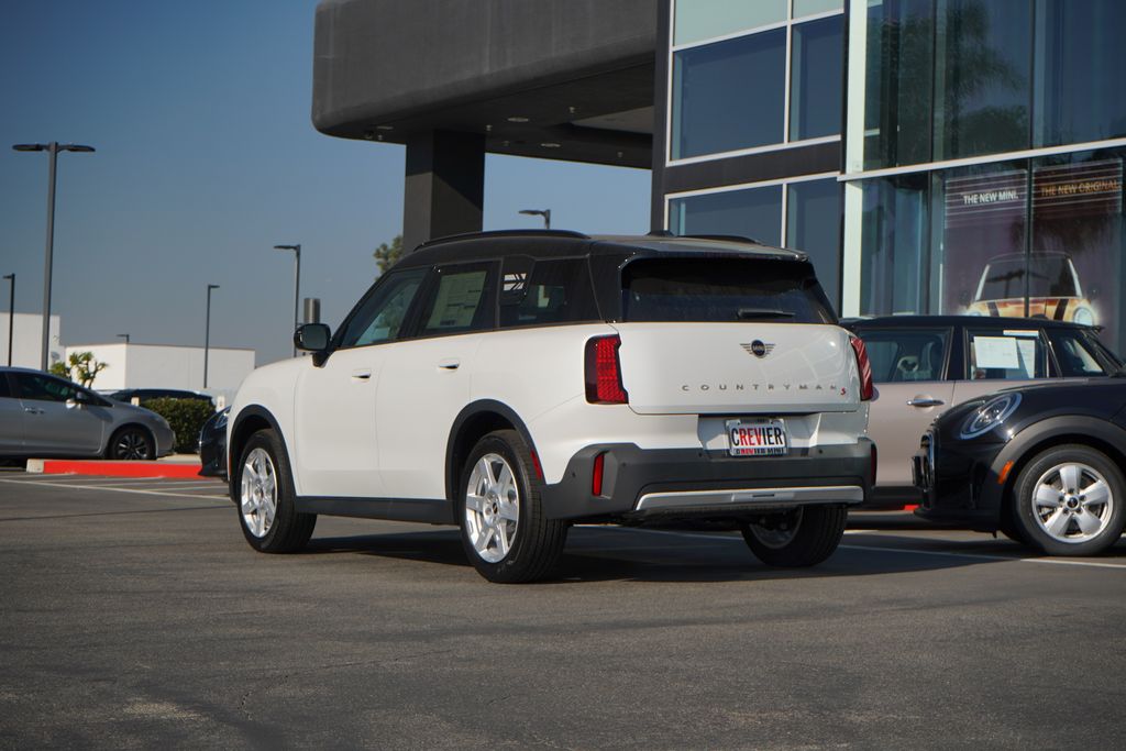 2025 MINI Cooper Countryman Base 3