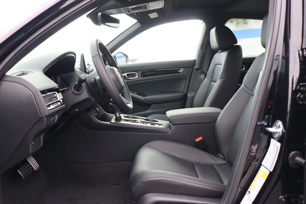 2025 Honda Civic Sport Touring 29