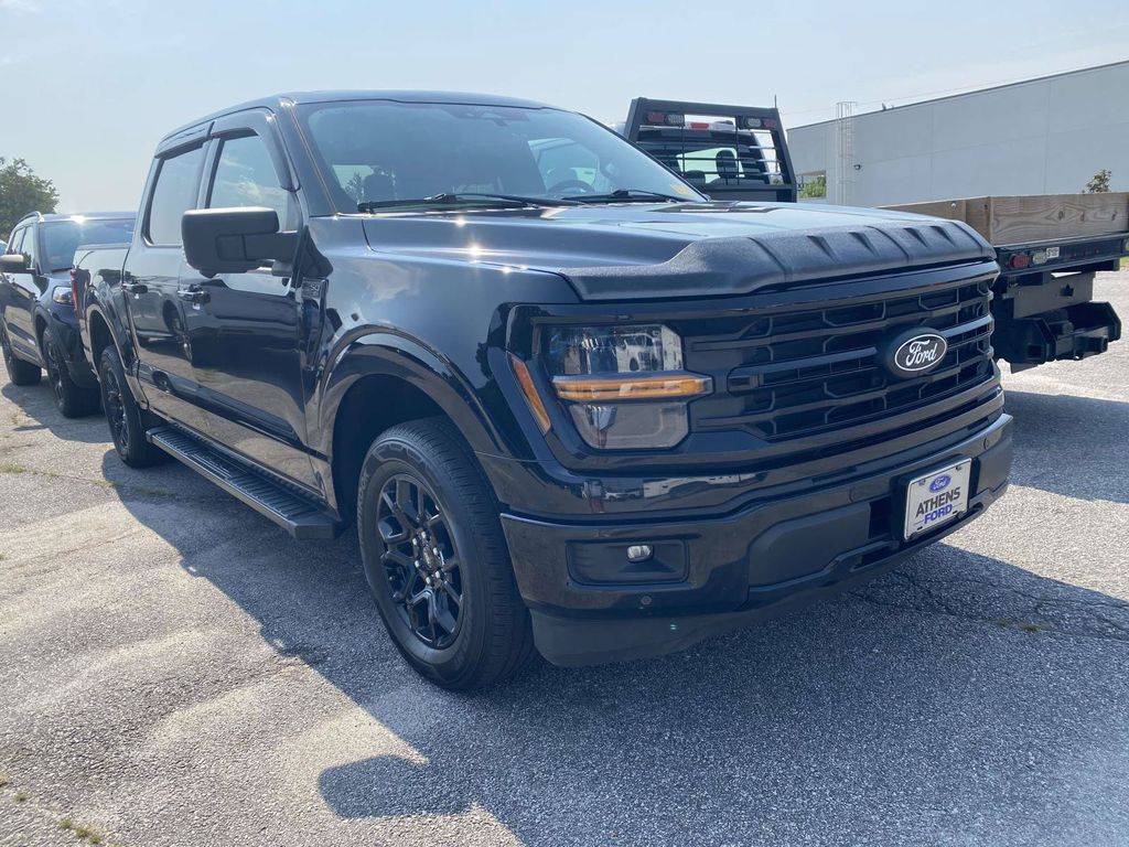 Agate Black Metallic 2025 Ford F-150 Pickup Truck 4X2 Automatic