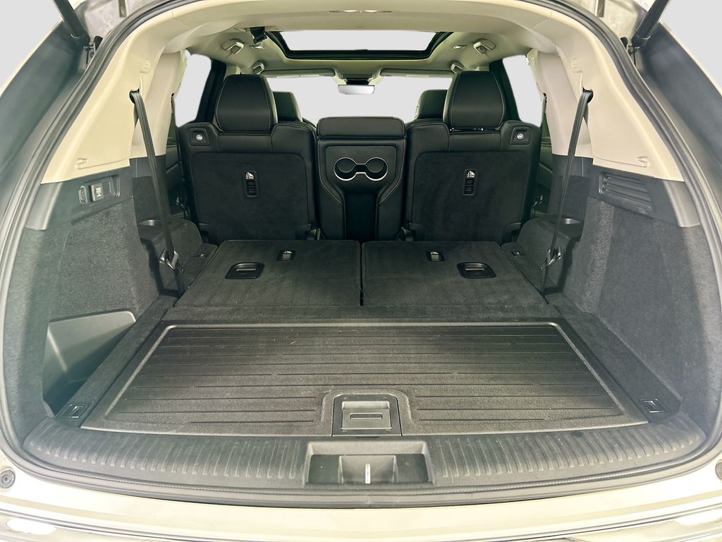 Thumbnail: 2023 Acura MDX - 27