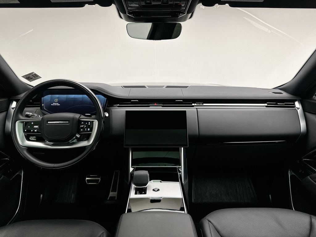 Thumbnail: 2025 Land Rover Range Rover - 20