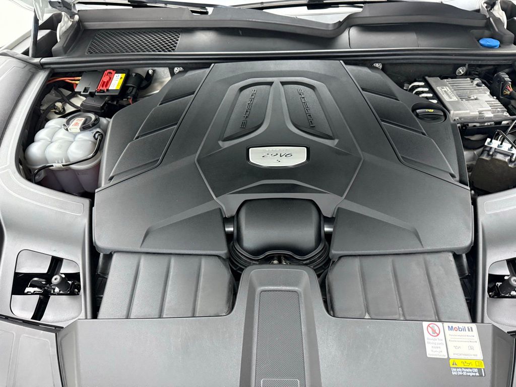 2021 Porsche Cayenne S 30
