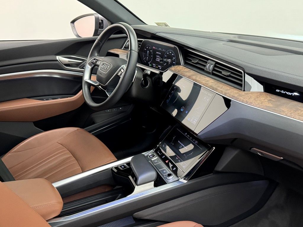 2023 Audi e-tron Premium Plus 21