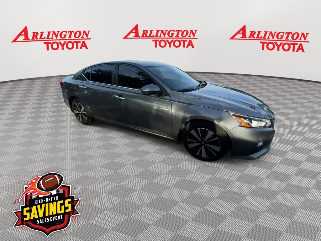 Used 2021 Nissan Altima Sedan