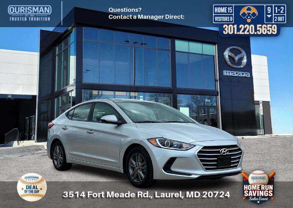 Symphony Silver 2018 Hyundai Elantra SEL FWD Sedan Front-Wheel Drive 6-Speed Automatic