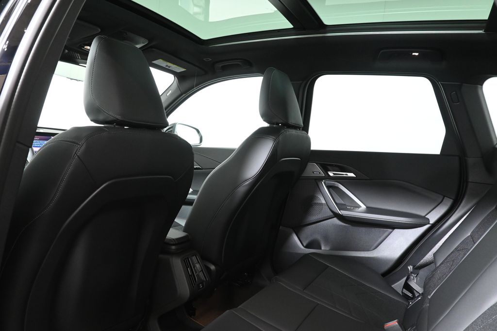 Thumbnail: 2026 BMW X1 - 31