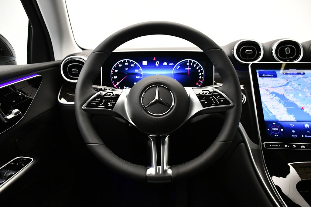 2025 Mercedes-Benz GLC 350 22