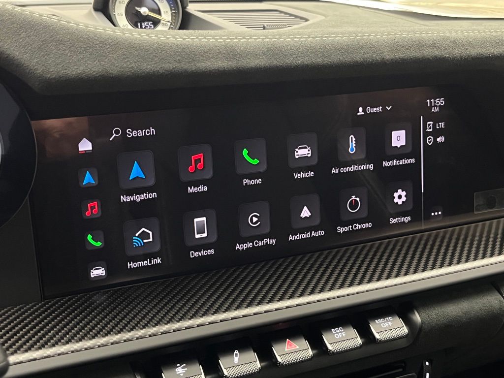 Thumbnail: 2025 Porsche 911 - 22