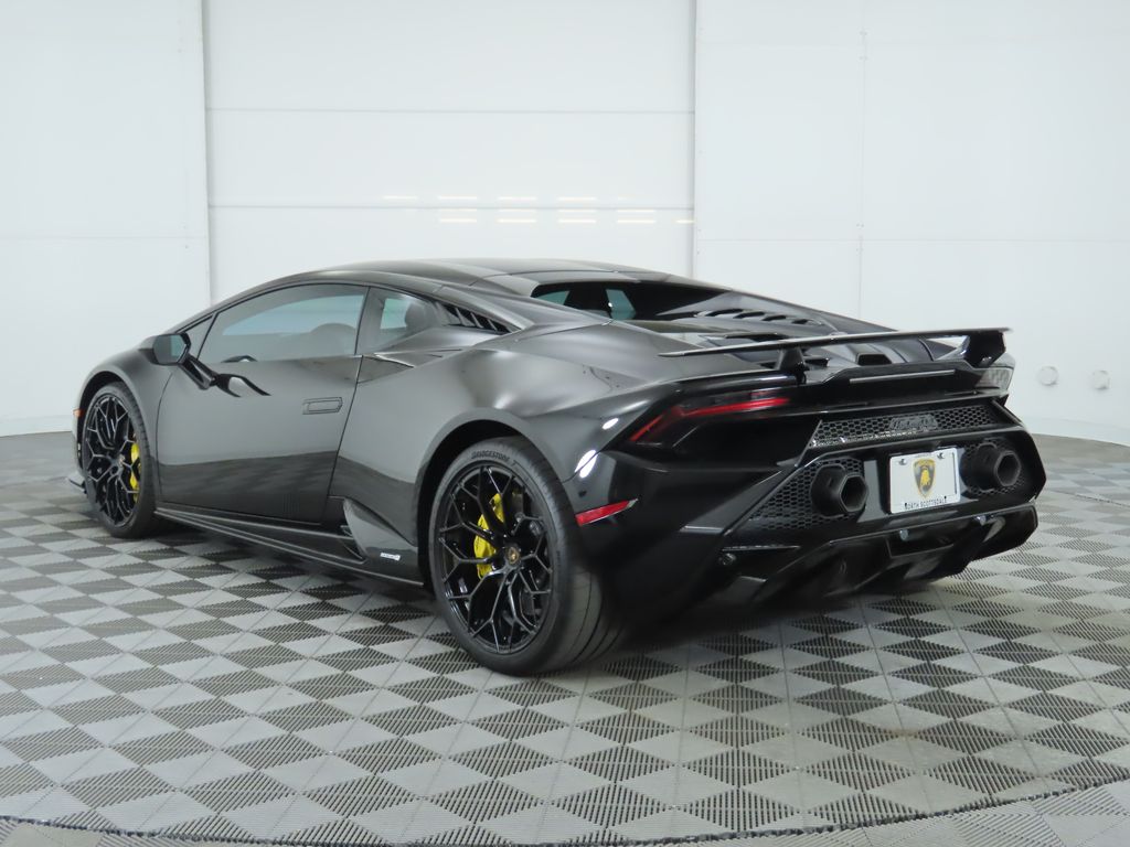 2024 Lamborghini Huracan Tecnica 7