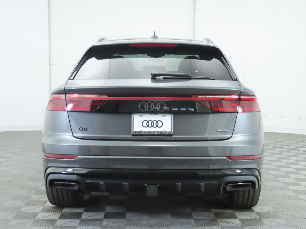 Thumbnail: 2025 Audi Q8 - 6