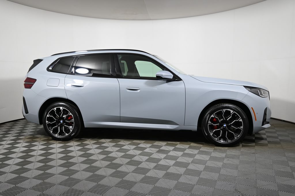 Thumbnail: 2026 BMW X3 - 8