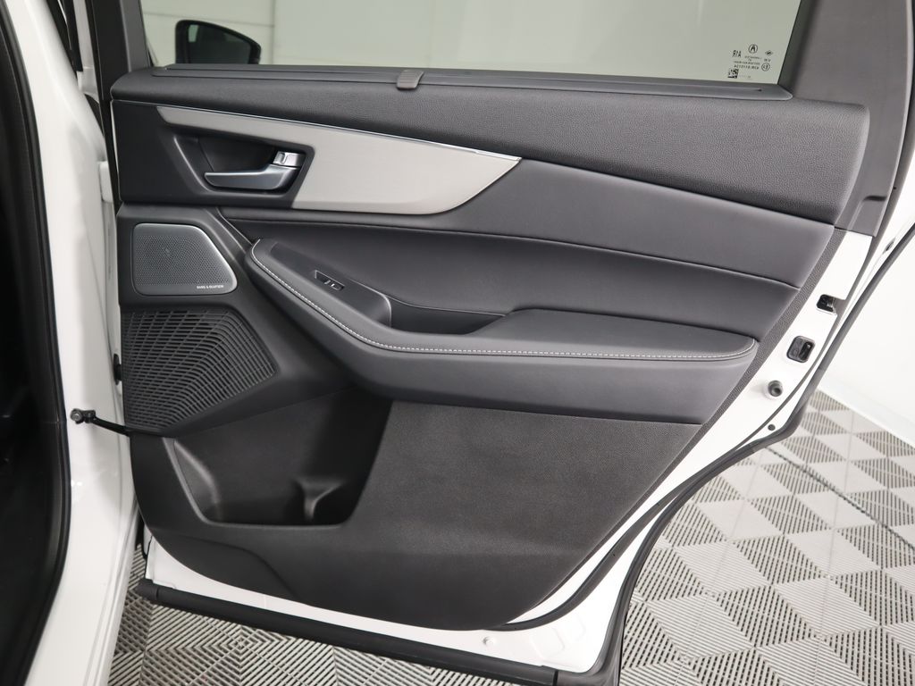 Thumbnail: 2026 Acura MDX - 30