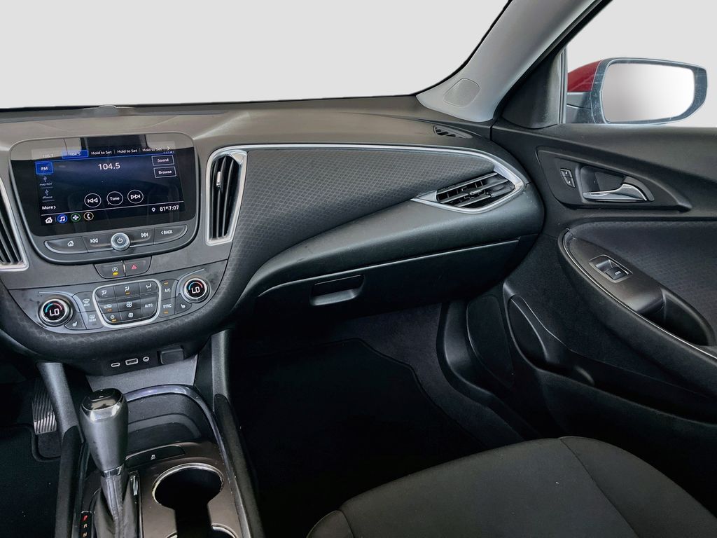 Used 2020 Red Chevrolet LT image 24