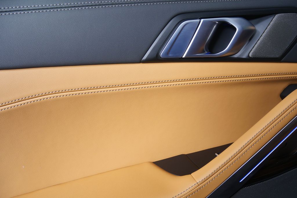 Thumbnail: 2026 BMW X6 - 14