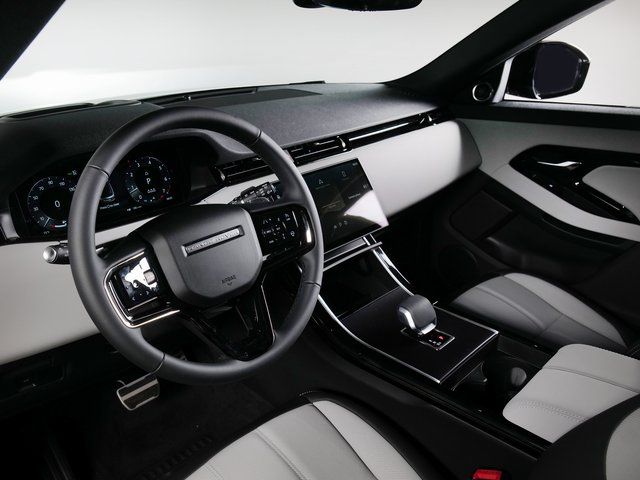 New 2026 White Land Rover Hoxton Edition image 17