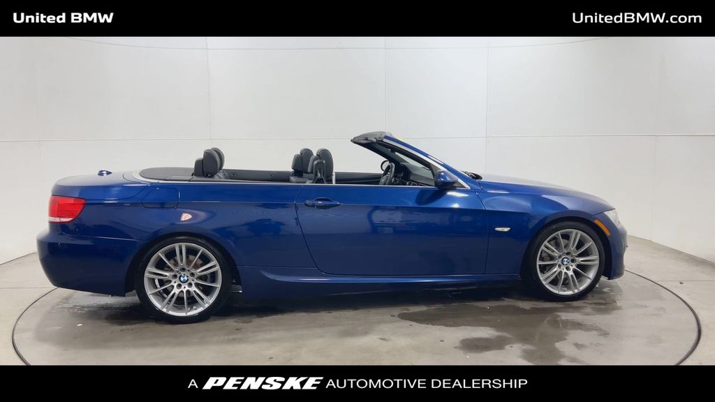 Thumbnail: 2009 BMW 3 Series - 9