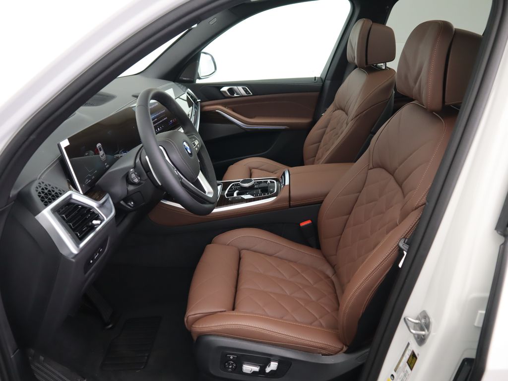 Thumbnail: 2026 BMW X5 - 20