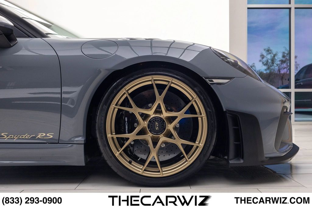 2024 Porsche 718 Spyder RS - Photo 30