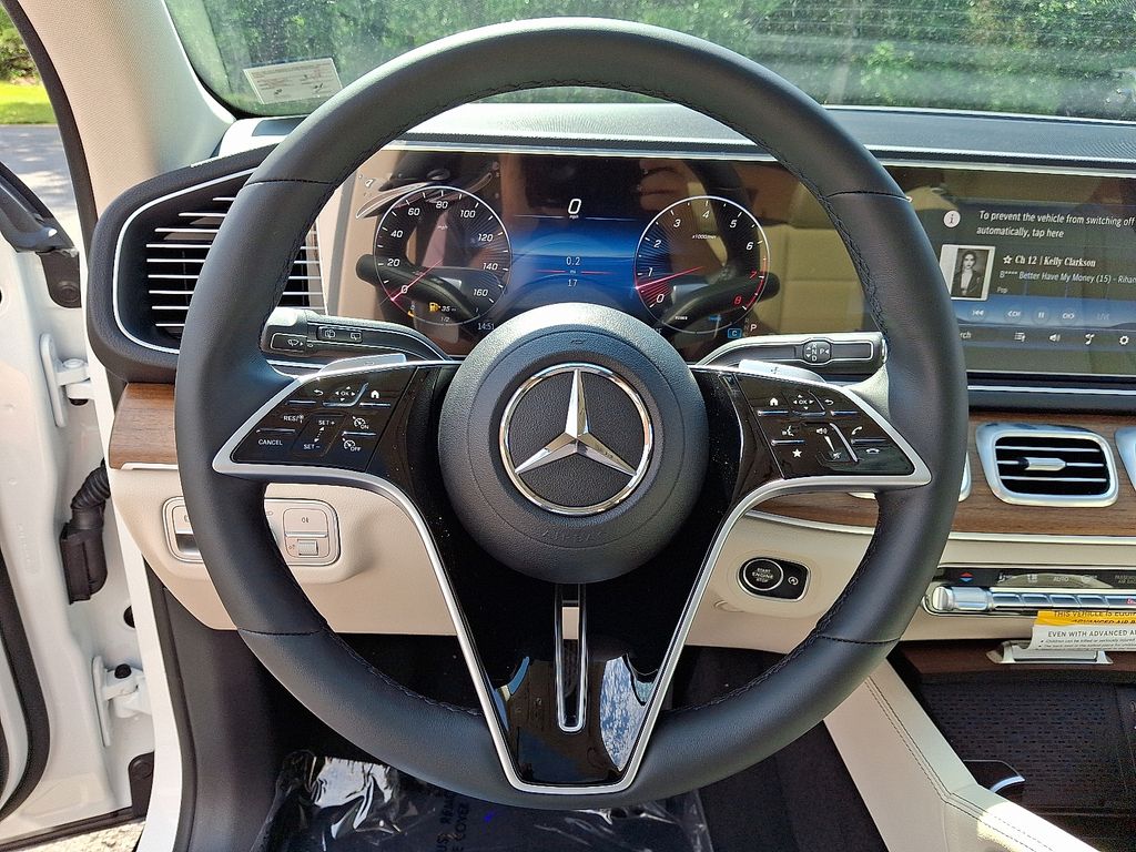 Thumbnail: 2026 Mercedes-Benz GLE - 15