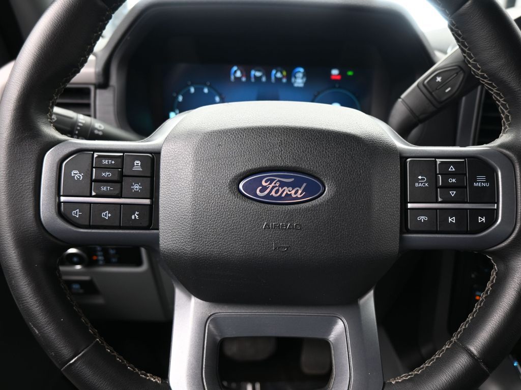 Used 2024 Red Metallic Ford XLT image 33