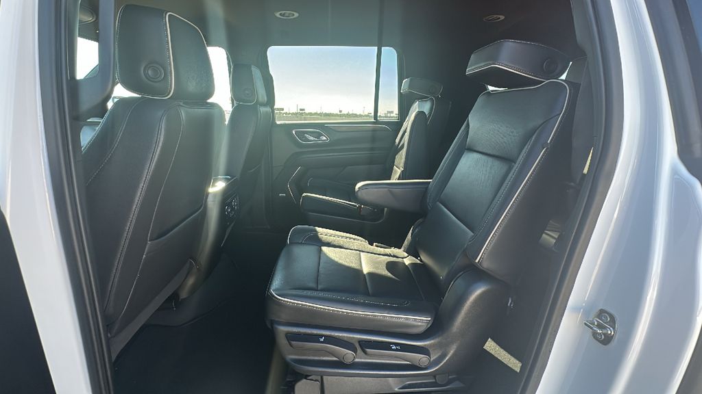 2023 Chevrolet Suburban Premier White at Baytown Hyundai
