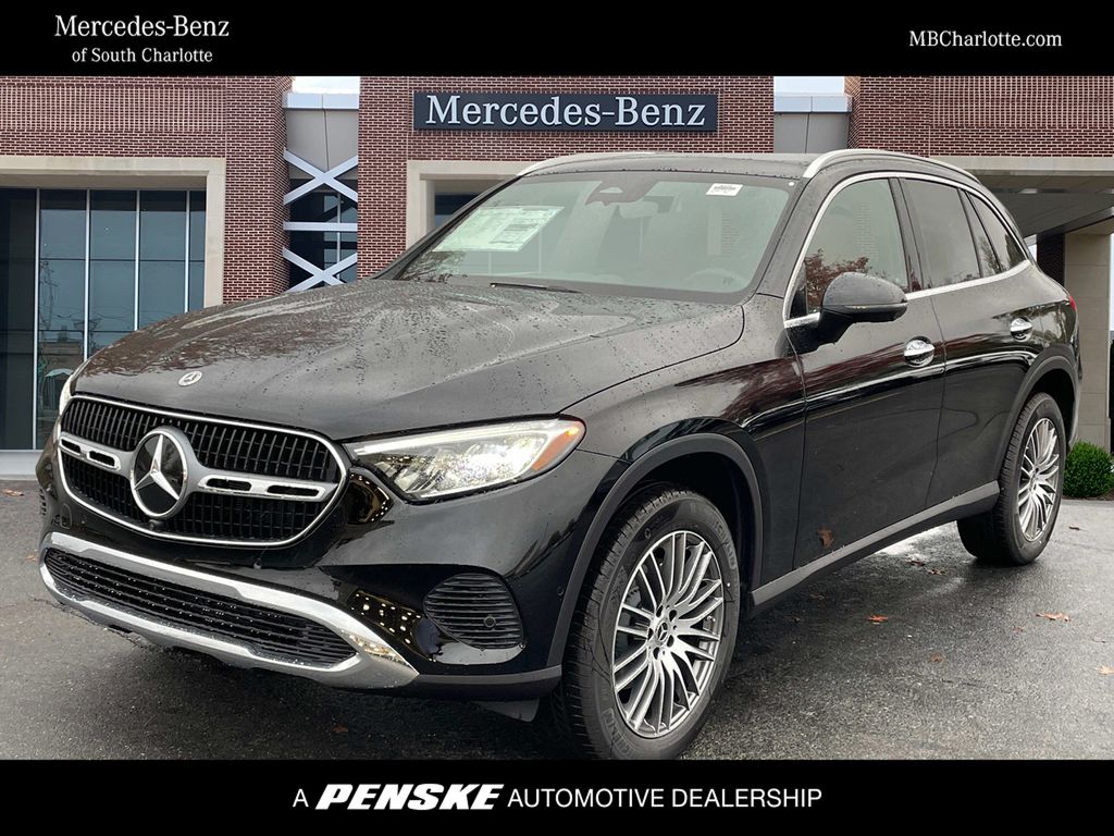 2025 Mercedes-Benz GLC 300 -
                Pineville, NC