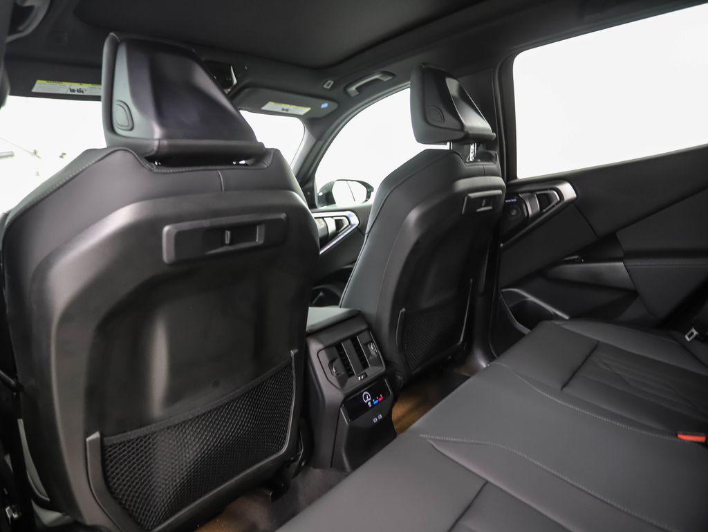 Thumbnail: 2026 BMW X3 - 18