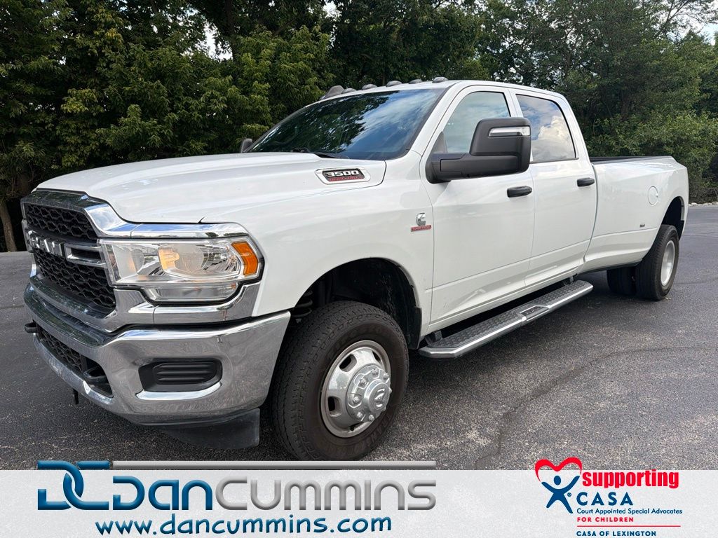 Bright White Clearcoat 2024 RAM 3500 Pickup Truck Four-Wheel Drive 6-Speed Automatic
