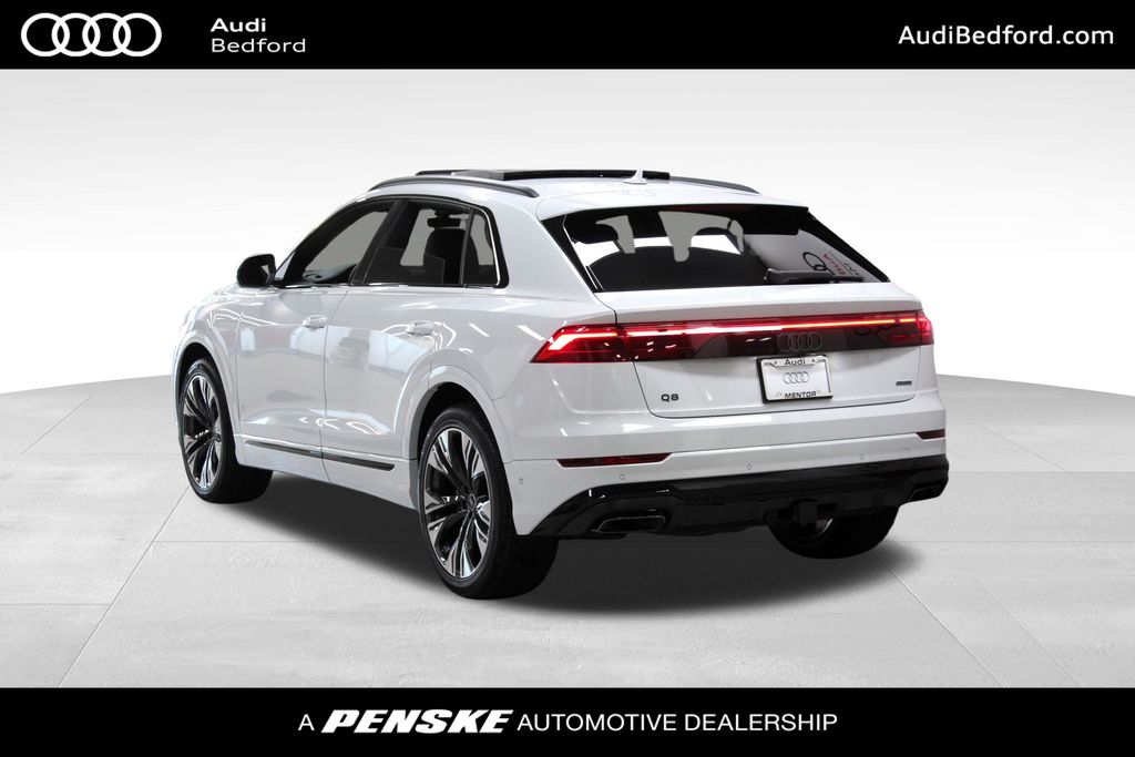 Thumbnail: 2026 Audi Q8 - 4