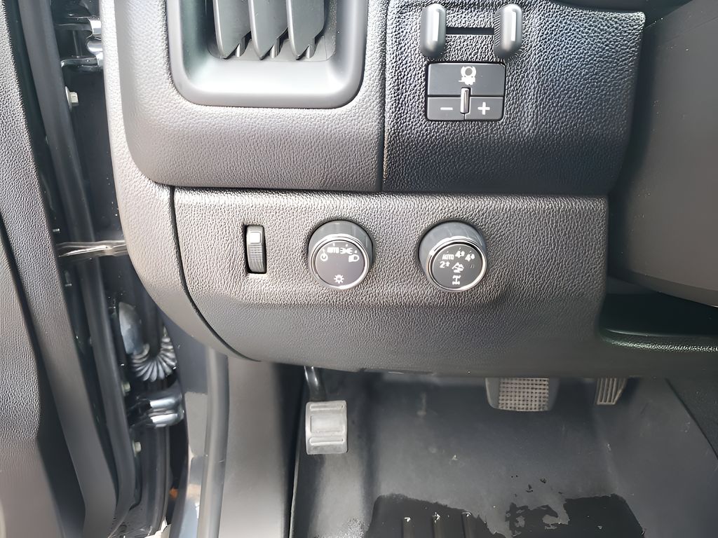 Used Car 2019 Chevrolet Colorado  Zr2 For Sale Under $30,000 In Austin, Texas