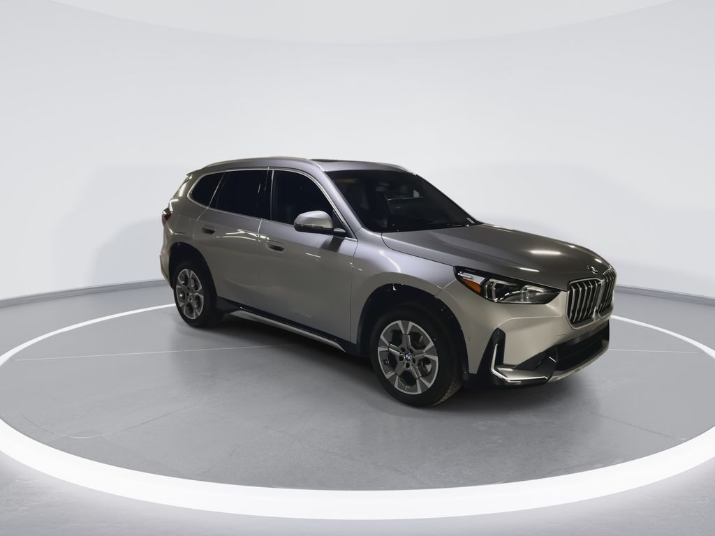 Thumbnail: 2026 BMW X1 - 2