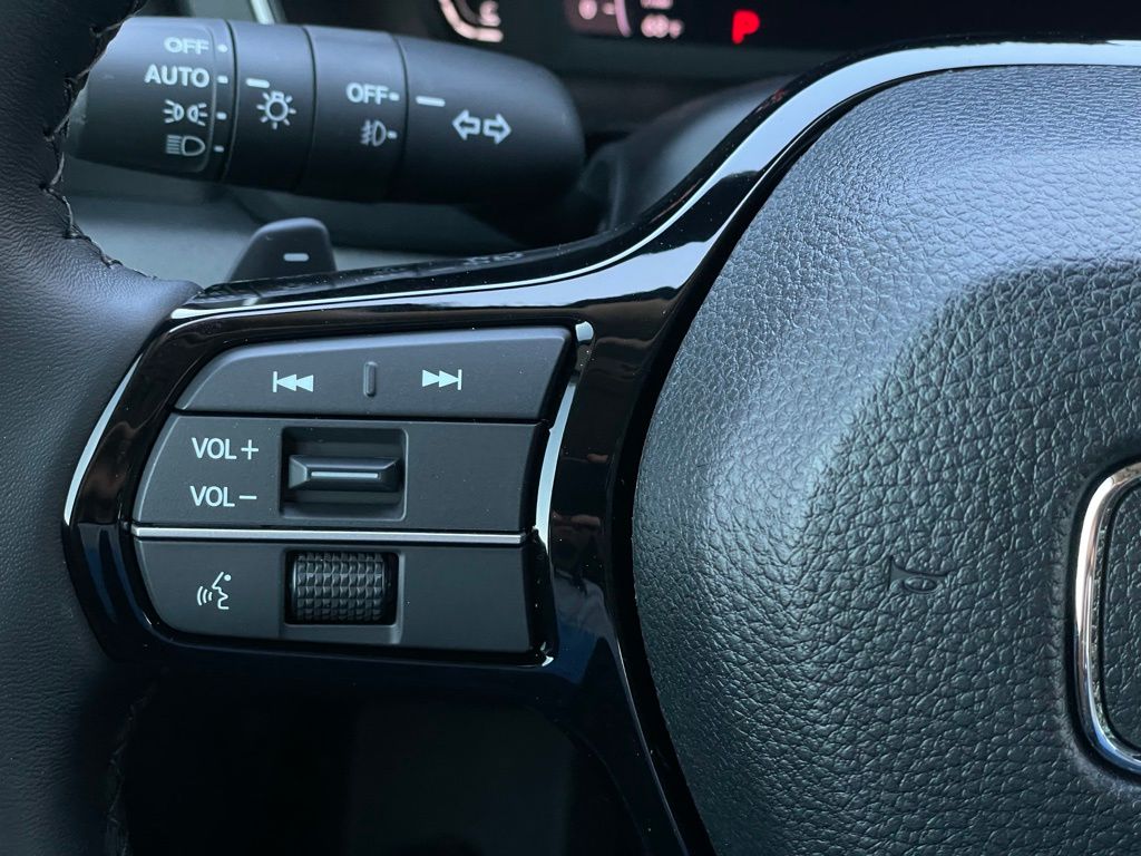 Thumbnail: 2026 Honda Pilot - 15